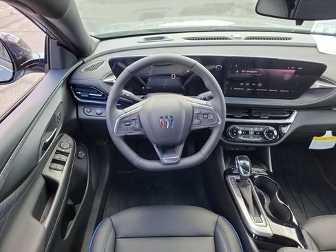 New 2026 Buick Envista Sport Touring w/ Convenience I Package FWD image 11