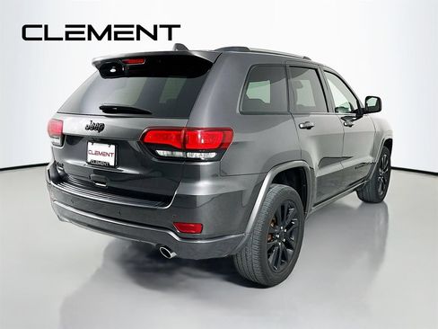 Used 2020 Jeep Grand Cherokee Altitude AWD/4WD image 7