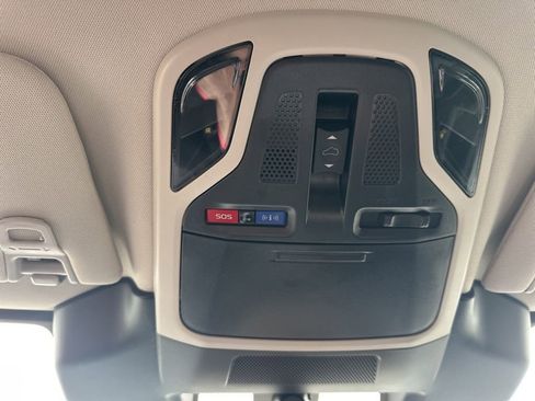 Certified 2025 Subaru Outback Premium image 21