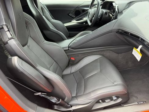 Used 2025 Chevrolet Corvette Stingray Preferred Conv w/ Stealth Interior Trim Package RWD image 16