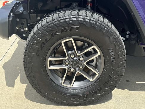 New 2026 Jeep Gladiator Mojave AWD/4WD image 4