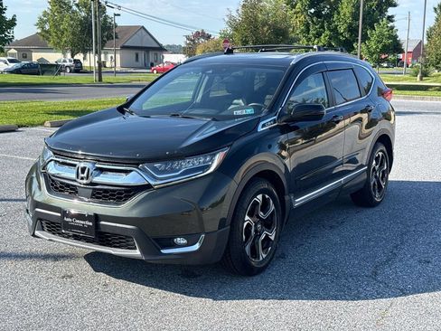 Used 2017 Honda CR-V Touring image 3