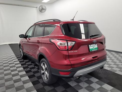 Used 2017 Ford Escape SE w/ Equipment Group 201A FWD image 5