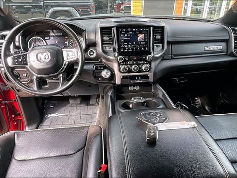 Used 2024 RAM 1500 Laramie RWD image 15