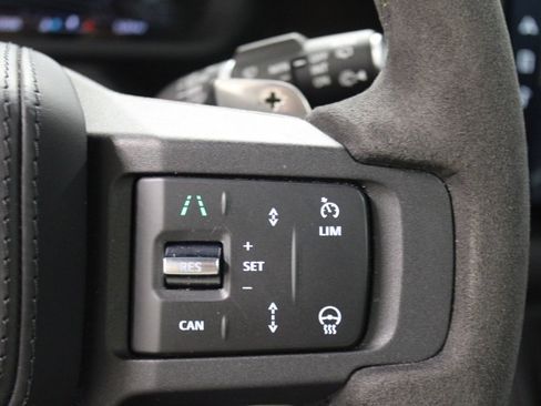 Certified 2024 Land Rover Defender 130 V8 image 21