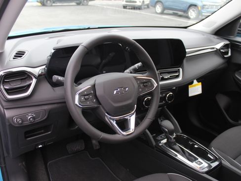 New 2026 Chevrolet TrailBlazer LT w/ Convenience Package image 11