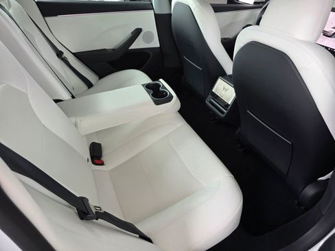 Used 2026 Tesla Model 3 RWD image 30