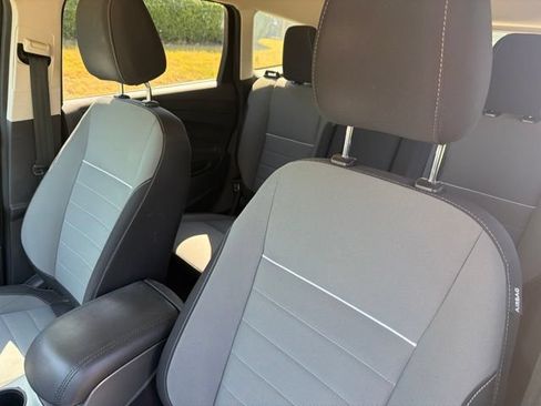 Used 2014 Ford Escape SE FWD image 11