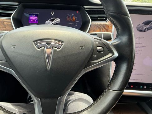 Used 2018 Tesla Model S P100D AWD/4WD image 19