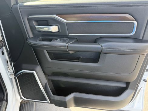 Used 2022 RAM 2500 Laramie image 22