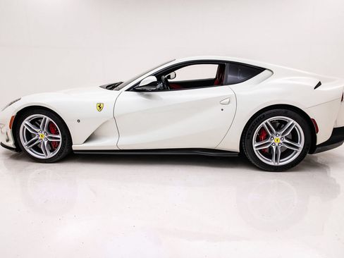 Certified 2019 Ferrari 812 Superfast RWD image 8