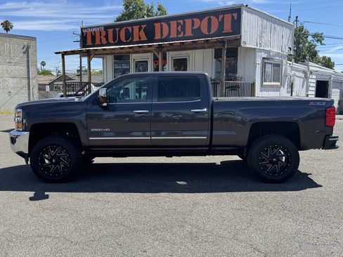 Used 2016 Chevrolet Silverado 2500 LTZ w/ Duramax Plus Package AWD/4WD image 4