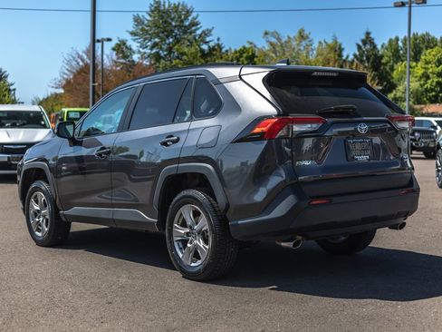 Used 2024 Toyota RAV4 XLE w/ Convenience Package AWD/4WD image 11