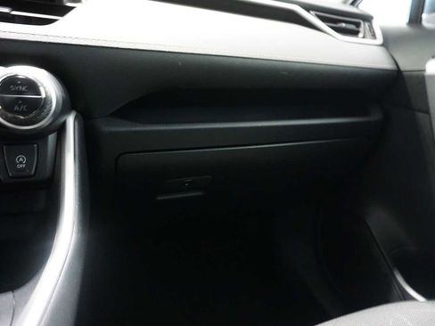 Used 2024 Toyota RAV4 XLE image 18