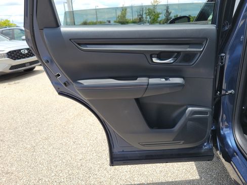 Used 2025 Honda CR-V Sport-L image 15
