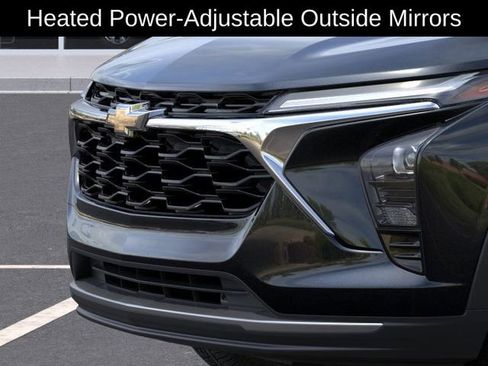 New 2026 Chevrolet Trax LT w/ Driver Confidence Package FWD image 14