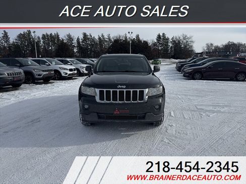 Used 2013 Jeep Grand Cherokee Laredo w/ Laredo E Group image 7