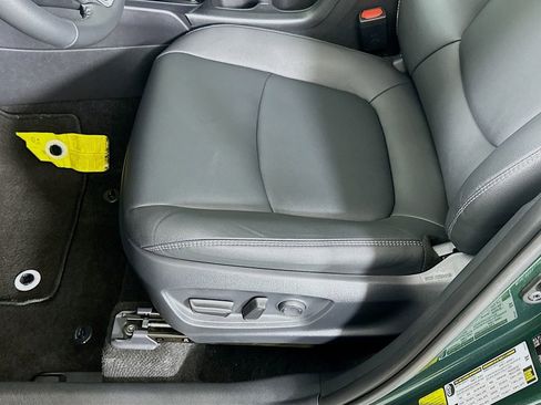 Certified 2026 Toyota Corolla Cross XLE w/ Convenience Package FWD image 20