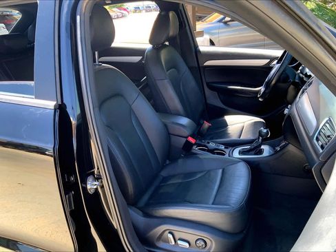 Used 2017 Audi Q3 2.0T Premium AWD/4WD image 9