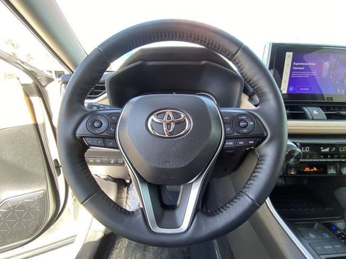Certified 2025 Toyota RAV4 XLE w/ Convenience Package FWD image 26