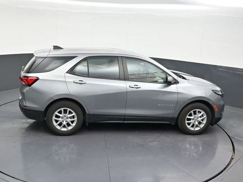 Used 2024 Chevrolet Equinox LS w/ Driver Confidence II Package FWD image 20