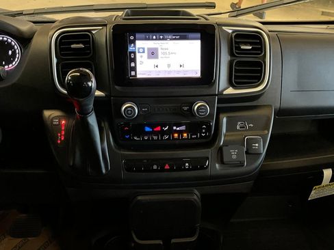 New 2025 RAM ProMaster 1500 w/ Quick Order Package 22G SLT image 11