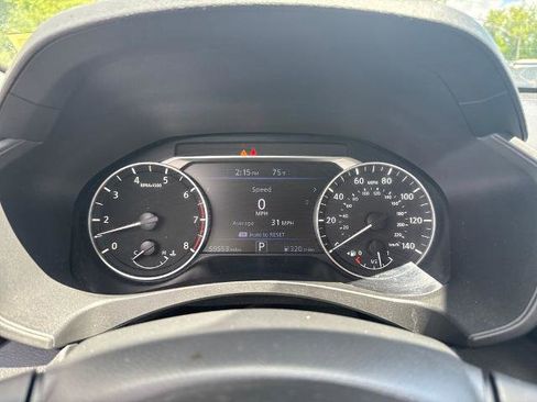 Certified 2024 Nissan Altima 2.5 SV FWD image 23