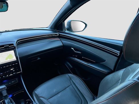 Used 2022 Hyundai Santa Cruz Limited image 25