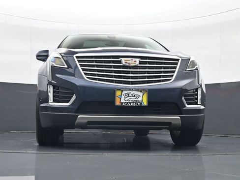 Used 2018 Cadillac XT5 Platinum w/ Driver Assist Package AWD/4WD image 22