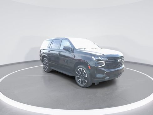 Used 2023 Chevrolet Tahoe RST AWD/4WD image 2