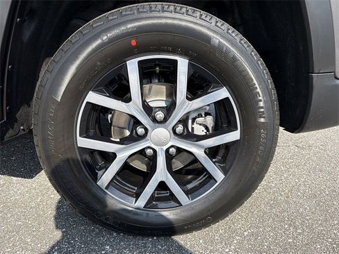 New 2025 Jeep Grand Cherokee Limited image 20