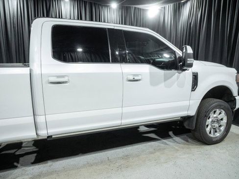 Used 2021 Ford F250 Platinum w/ FX4 Off-Road Package image 4