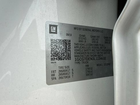 Used 2020 Chevrolet Colorado Z71 AWD/4WD image 26