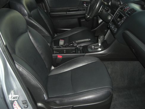 Used 2012 Subaru Impreza 2.0i Sport Limited image 12