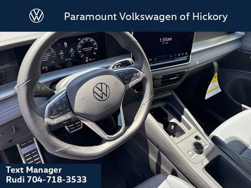 New 2026 Volkswagen Tiguan SE R-Line AWD/4WD image 22