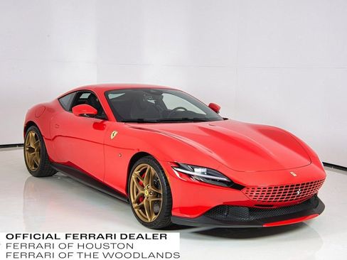 Used 2022 Ferrari Roma image 1