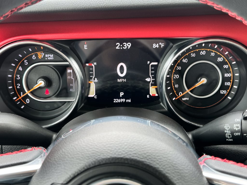 Used 2023 Jeep Wrangler Unlimited Rubicon w/ Cold Weather Group AWD/4WD image 22