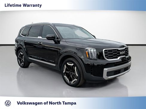 Used 2023 Kia Telluride S w/ S Sunroof Package AWD/4WD image 1