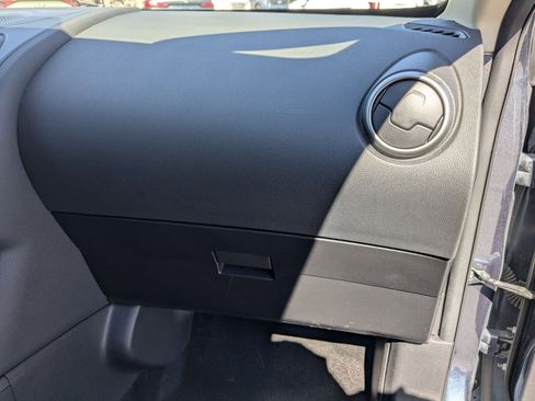 Used 2015 Nissan Rogue S w/ Convenience Package AWD/4WD image 28