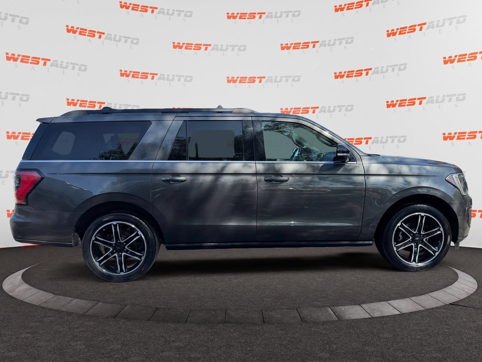 Used 2020 Ford Expedition Max Limited w/ Equipment Group 303A AWD/4WD image 6