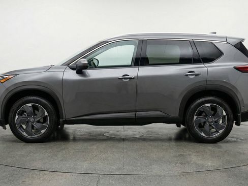 Used 2025 Nissan Rogue SV AWD/4WD image 5