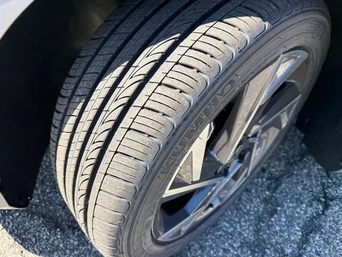 New 2026 Hyundai Elantra Sport image 5