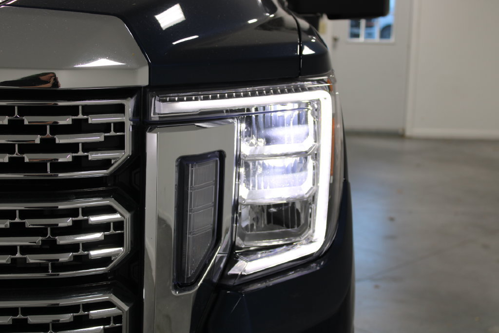Used 2022 GMC Sierra 2500 Denali w/ Denali Ultimate Package AWD/4WD image 12