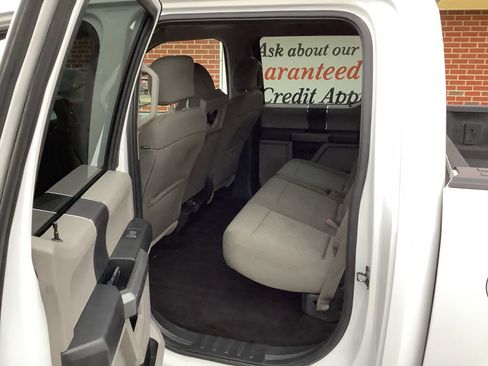 Used 2017 Ford F150 XLT w/ Equipment Group 301A Mid image 10