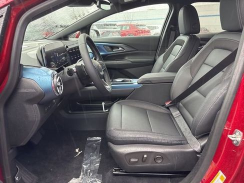 New 2026 Chevrolet Equinox EV LT AWD/4WD image 26