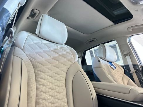 New 2026 Genesis GV80 3.5T e-SC AWD/4WD image 17