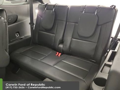 Certified 2025 Ford Explorer ST w/ Sun And Sound Package image 25