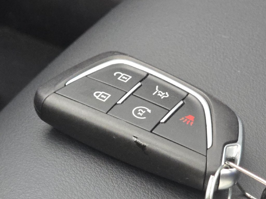 Used 2024 Cadillac Lyriq Tech w/ Driver Assist Package AWD/4WD image 35