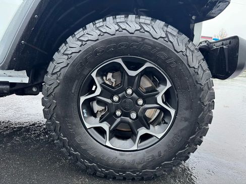 Used 2021 Jeep Wrangler Unlimited Rubicon 4xe w/ Cold Weather Group image 16