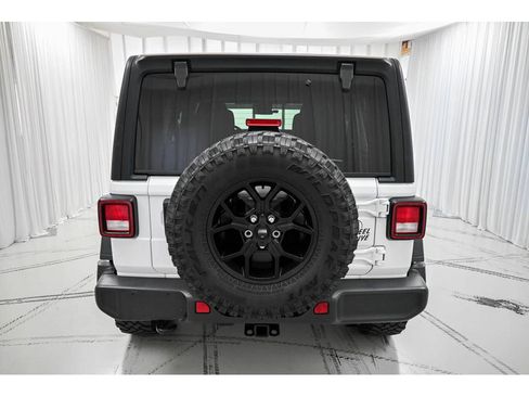 Used 2024 Jeep Wrangler Unlimited Sport AWD/4WD image 6